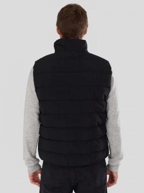vesta pt. barbati Fundango Vance Padded Vest negru 3