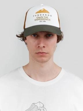 sapca de baseball pt. barbati Fundango Pyrus Trucker Cap nisip 1