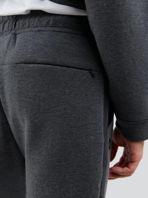 pantaloni de trening pt. barbati Fundango Blake Sweatpants negru 5