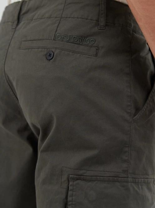 pantaloni cargo pt. barbati Fundango Chuck Cargo Pants oliv 6