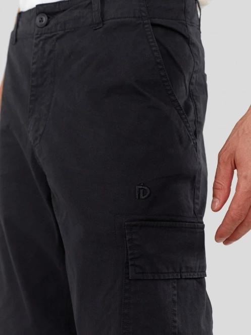 pantaloni cargo pt. barbati Fundango Chuck Cargo Pants negru 5