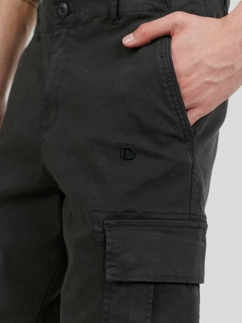 pantaloni scurti cu buzunare laterale pt. barbati Fundango Zack Cargo Shorts gri 8