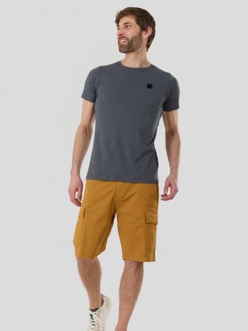 pantaloni scurti cu buzunare laterale pt. barbati Fundango Zack Cargo Shorts galben 4