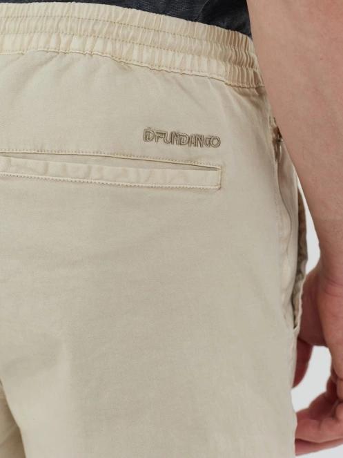 pantaloni scurti pt. barbati Fundango Mason Chino Shorts nisip 5