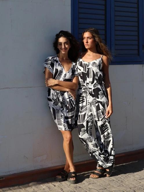 salopete pt. femei Fundango Alisha Jumpsuit negru 8