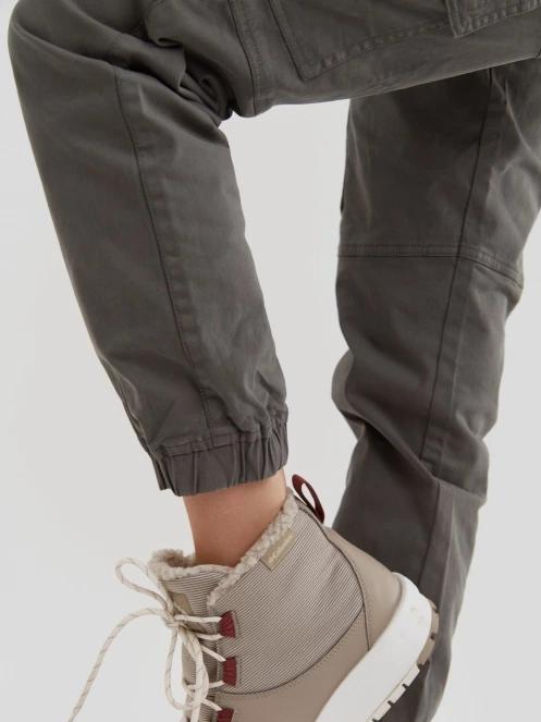 pantaloni de strada cu buzunare laterale pt. femei Fundango Alina Cargo Pants oliv 7