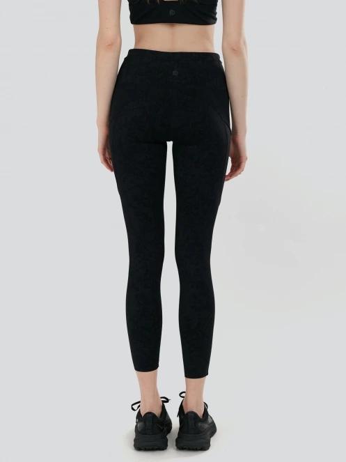 pantaloni de sport pt. femei Fundango Fade Leggings negru 3