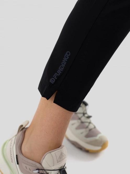 pantaloni de sport pt. femei Fundango Carmi Active Pants negru 4