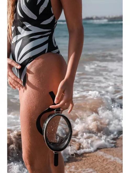 costum de baie pt. femei Fundango Venus Classic Suit negru 9