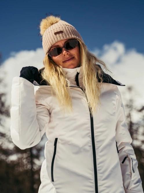 caciula tricotata pt. femei Fundango Merna II Beanie  roz 4